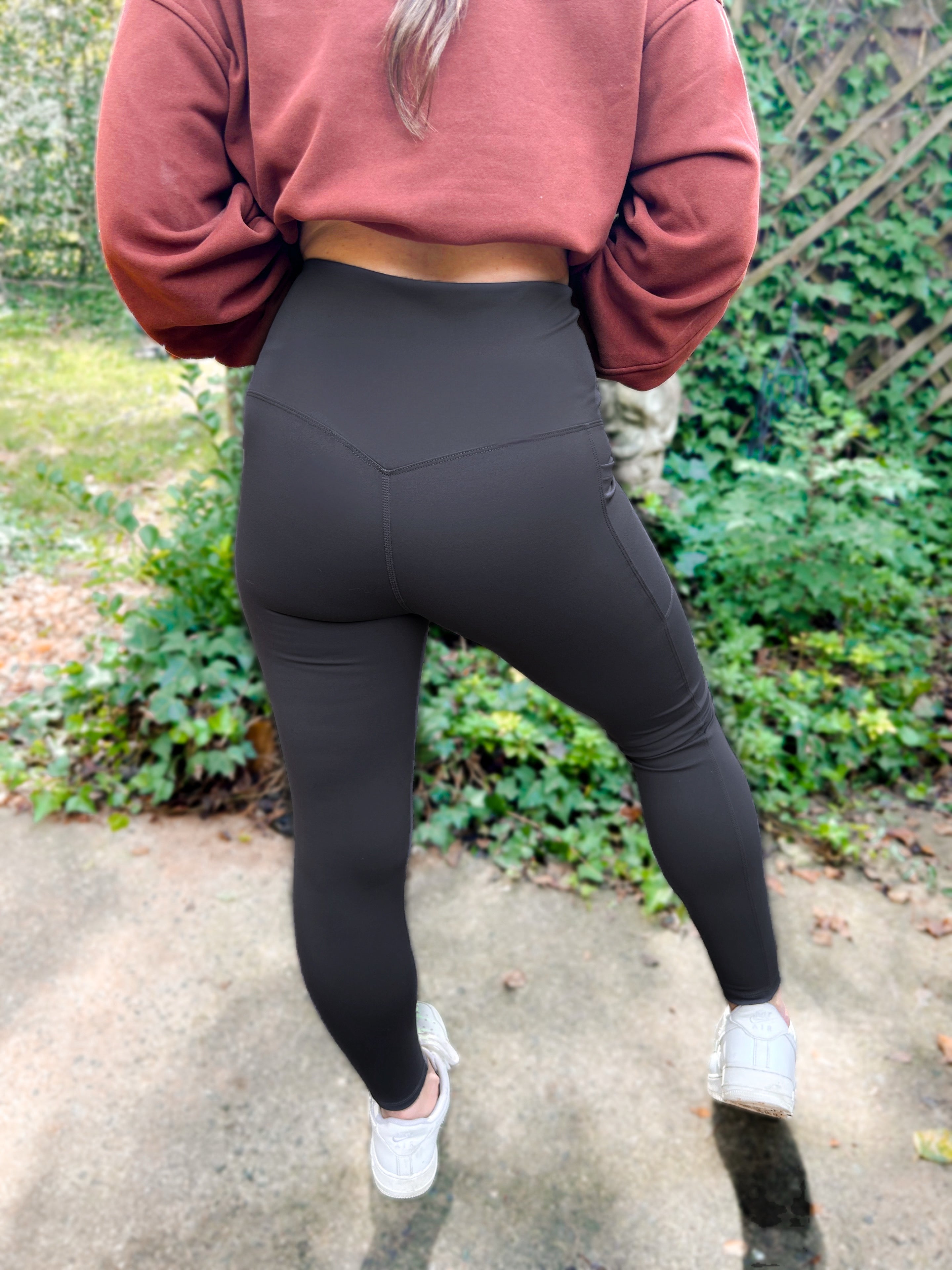 Better Than Butter Leggings with Pockets